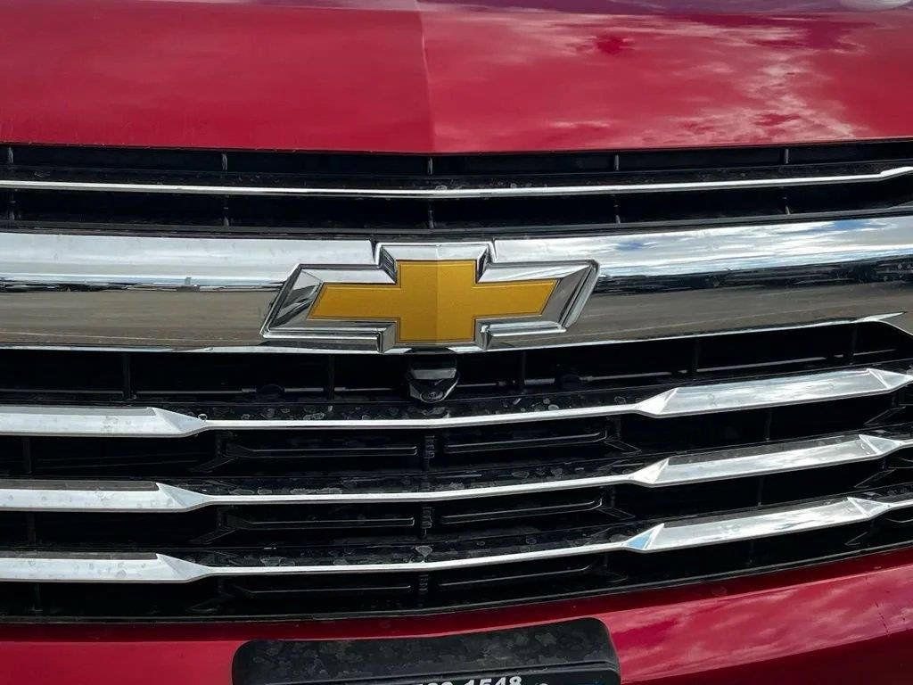 Used 2026 Chevrolet Tahoe LT w/ Comfort Package RWD image 4