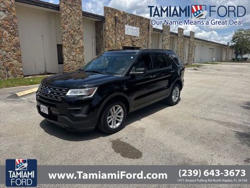 Used 2017 Ford Explorer 4WD image 1