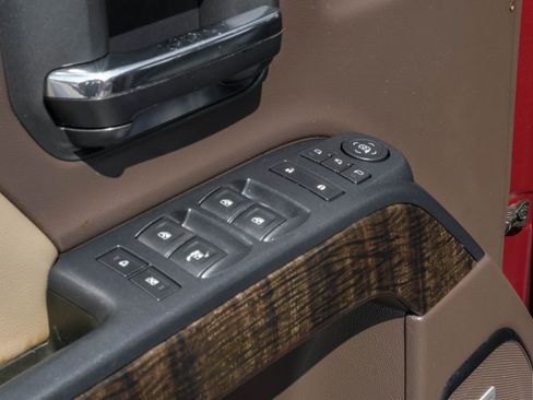 Used 2016 GMC Sierra 2500 Denali w/ Duramax Plus Package image 48