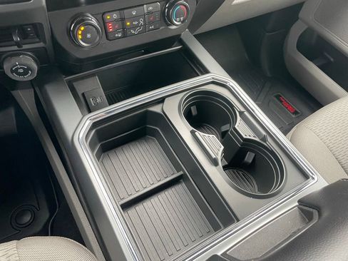 Used 2020 Ford F250 XLT w/ XLT Premium Package image 13