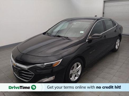 Used 2022 Chevrolet Malibu LT FWD image 1