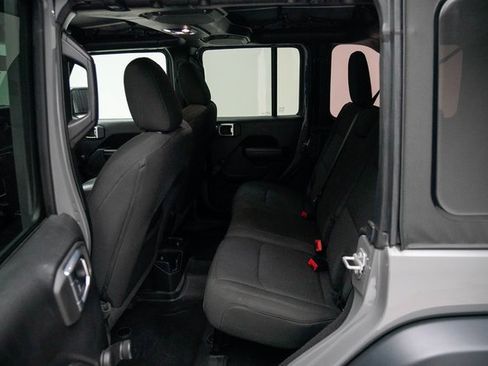 Used 2023 Jeep Wrangler Willys image 25