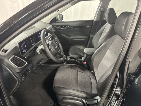 Certified 2025 Kia Seltos S image 13