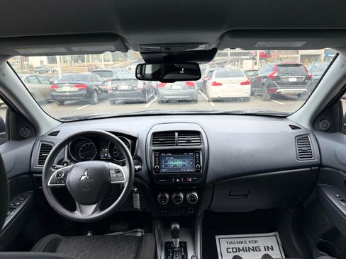 Used 2022 Mitsubishi Outlander Sport ES image 11