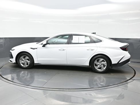 Certified 2026 Hyundai Sonata SE FWD image 3