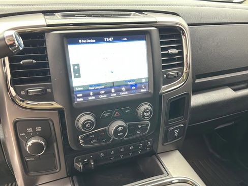 Used 2018 RAM 2500 Laramie w/ Sport Appearance Group AWD/4WD image 27