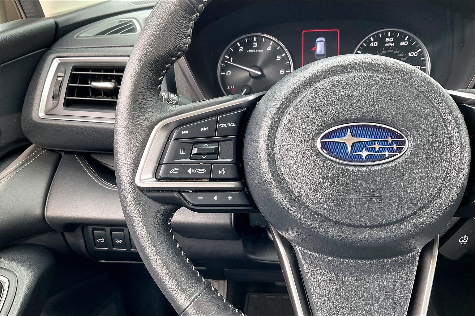 Used 2026 Subaru Ascent Limited AWD/4WD image 19