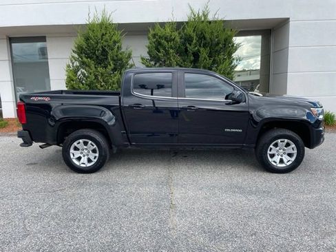 Used 2018 Chevrolet Colorado LT w/ Safety Package AWD/4WD image 3