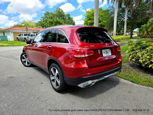 Used 2016 Mercedes-Benz GLC 300 w/ Multimedia Package image 9