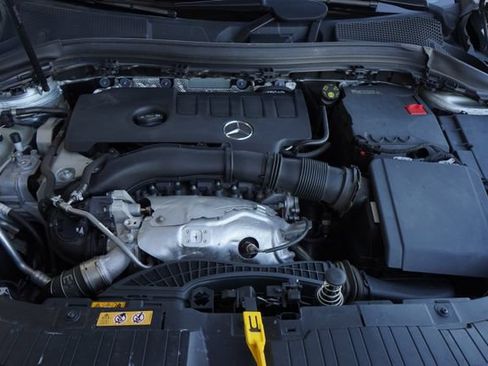 Used 2021 Mercedes-Benz GLA 250 image 30