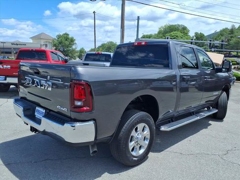 Used 2025 RAM 2500 Big Horn AWD/4WD image 4