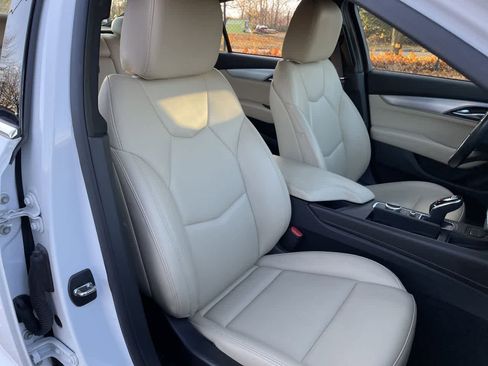 Used 2021 Cadillac CT5 Luxury w/ Cold Weather Package image 14