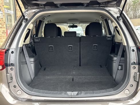 Used 2018 Mitsubishi Outlander SE image 13