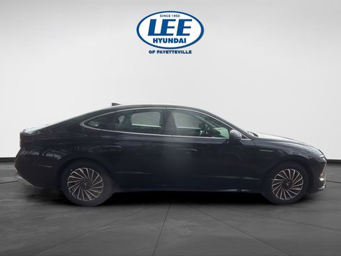 New 2026 Hyundai Sonata SEL FWD image 2