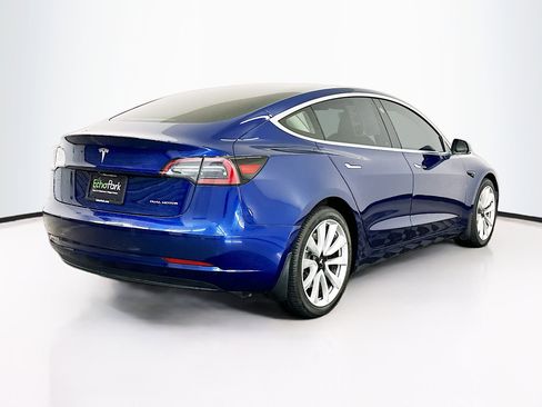 Used 2018 Tesla Model 3 Long Range image 9