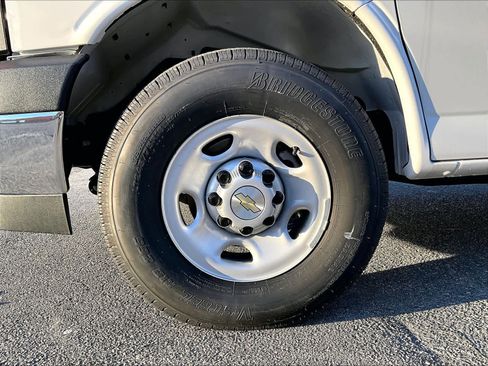 New 2025 Chevrolet Express 2500 w/ Driver Convenience Package image 8