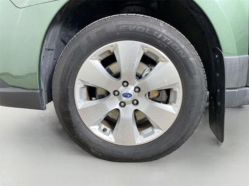 Used 2012 Subaru Outback 3.6R Limited image 33