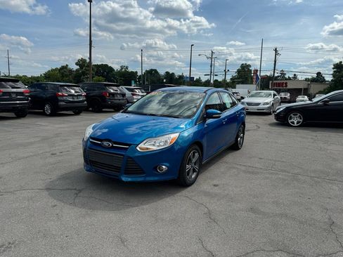 Used 2012 Ford Focus SE FWD image 7