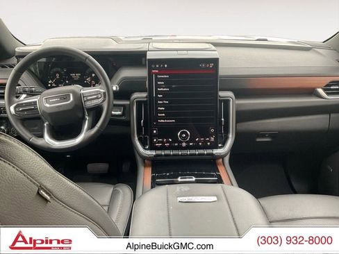 Used 2025 GMC Yukon Denali AWD/4WD image 10