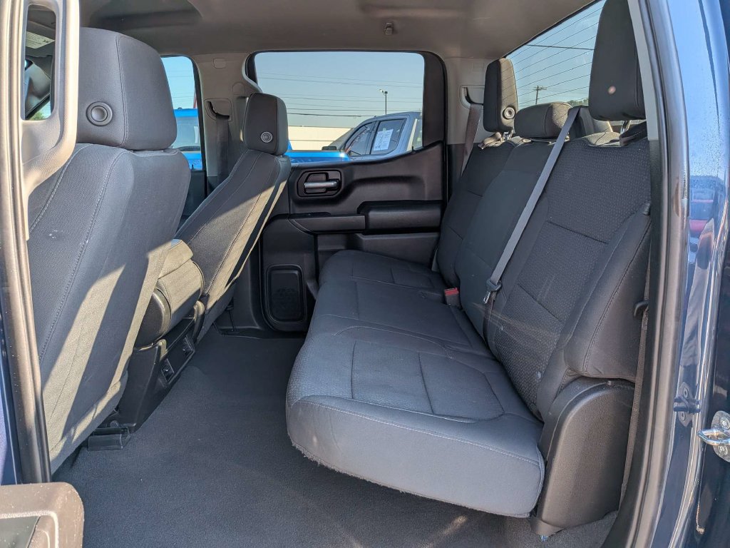 Used 2022 Chevrolet Silverado 1500 Custom w/ Safety Confidence Package RWD image 13