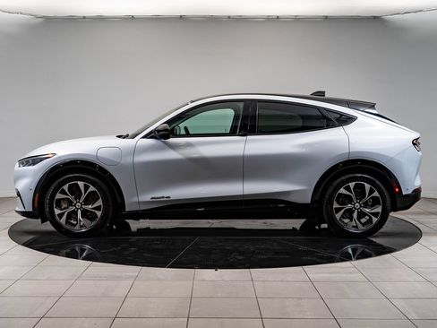Used 2022 Ford Mustang Mach-E Premium AWD/4WD image 5