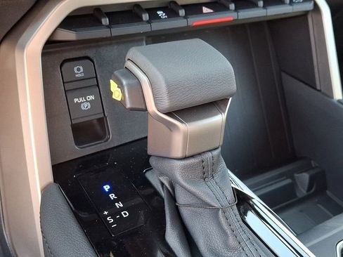 New 2026 Toyota Tundra Limited AWD/4WD image 16