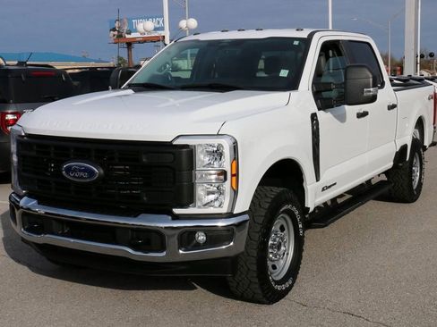Used 2024 Ford F250 XL w/ XL Off-Road Package image 2
