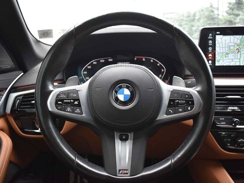 Certified 2023 BMW M550i xDrive w/ Executive Package AWD/4WD image 8