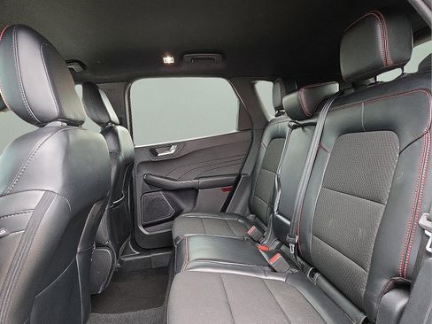 Used 2024 Ford Escape ST-Line image 10