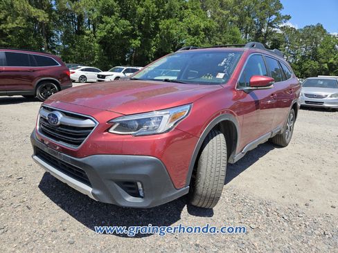 Used 2022 Subaru Outback Limited AWD/4WD image 2