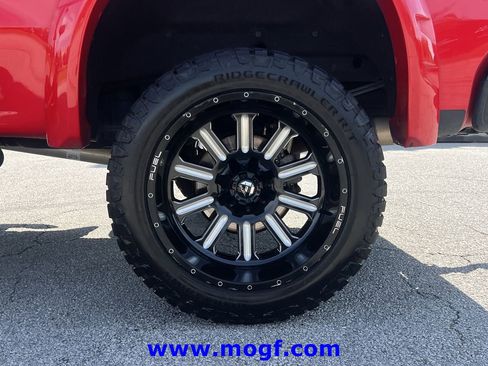 Used 2020 Chevrolet Silverado 1500 LT Trail Boss AWD/4WD image 35
