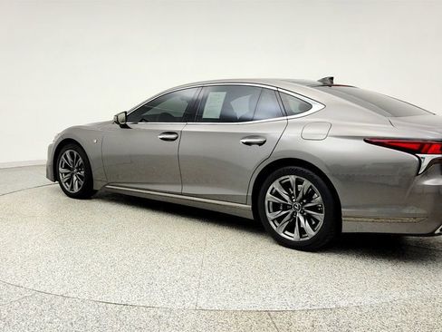 Used 2018 Lexus LS 500 F Sport w/ Accessory Package (Z2) RWD image 7