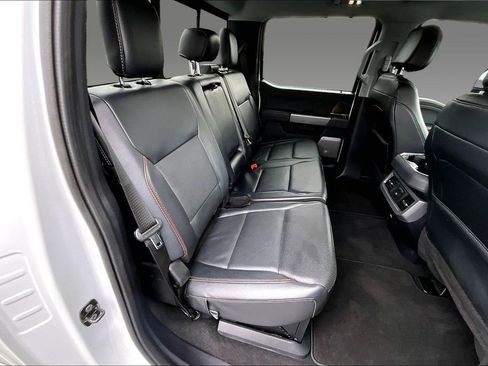 Used 2024 Ford F250 Lariat AWD/4WD image 16