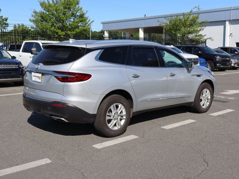 Used 2021 Buick Enclave Preferred FWD image 22