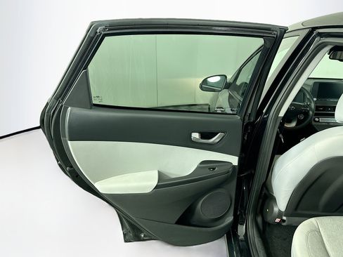 Used 2023 Hyundai Kona SE w/ Cargo Package image 24