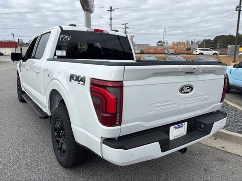 New 2025 Ford F150 Lariat w/ FX4 Off-Road Package image 6