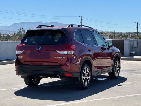 Certified 2024 Subaru Forester Limited w/ Pop Package 2 AWD/4WD image 32