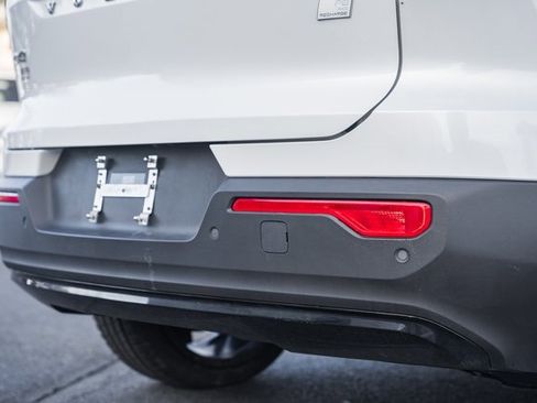 Used 2021 Volvo XC40 P8 Recharge w/ Advanced Package image 8