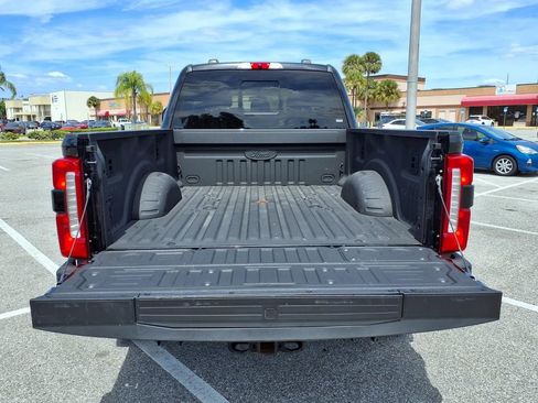 Used 2024 Ford F250 Lariat w/ Black Appearance Package image 21