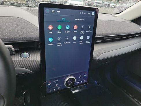 Used 2022 Ford Mustang Mach-E Premium image 8