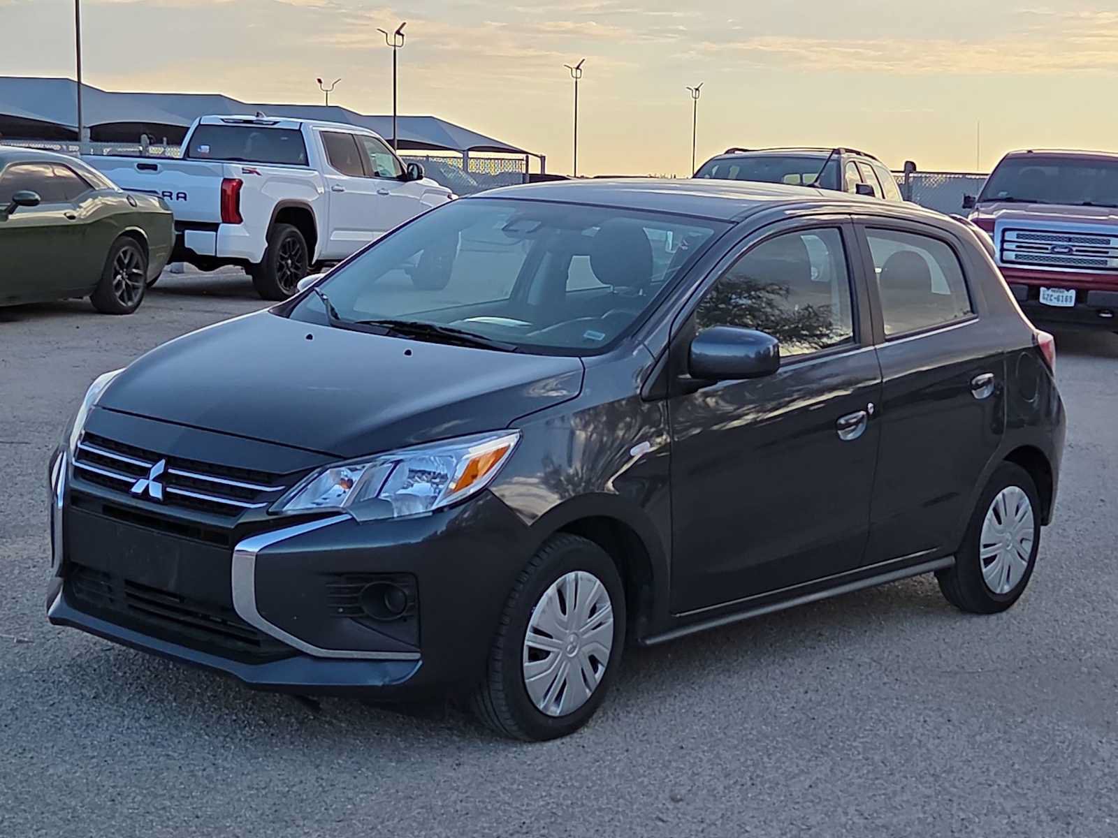 Used 2024 Mitsubishi Mirage ES FWD image 4