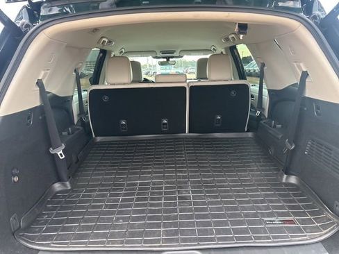 Used 2023 Nissan Pathfinder SL image 21