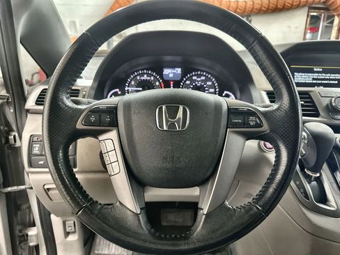 Used 2015 Honda Odyssey EX-L image 16
