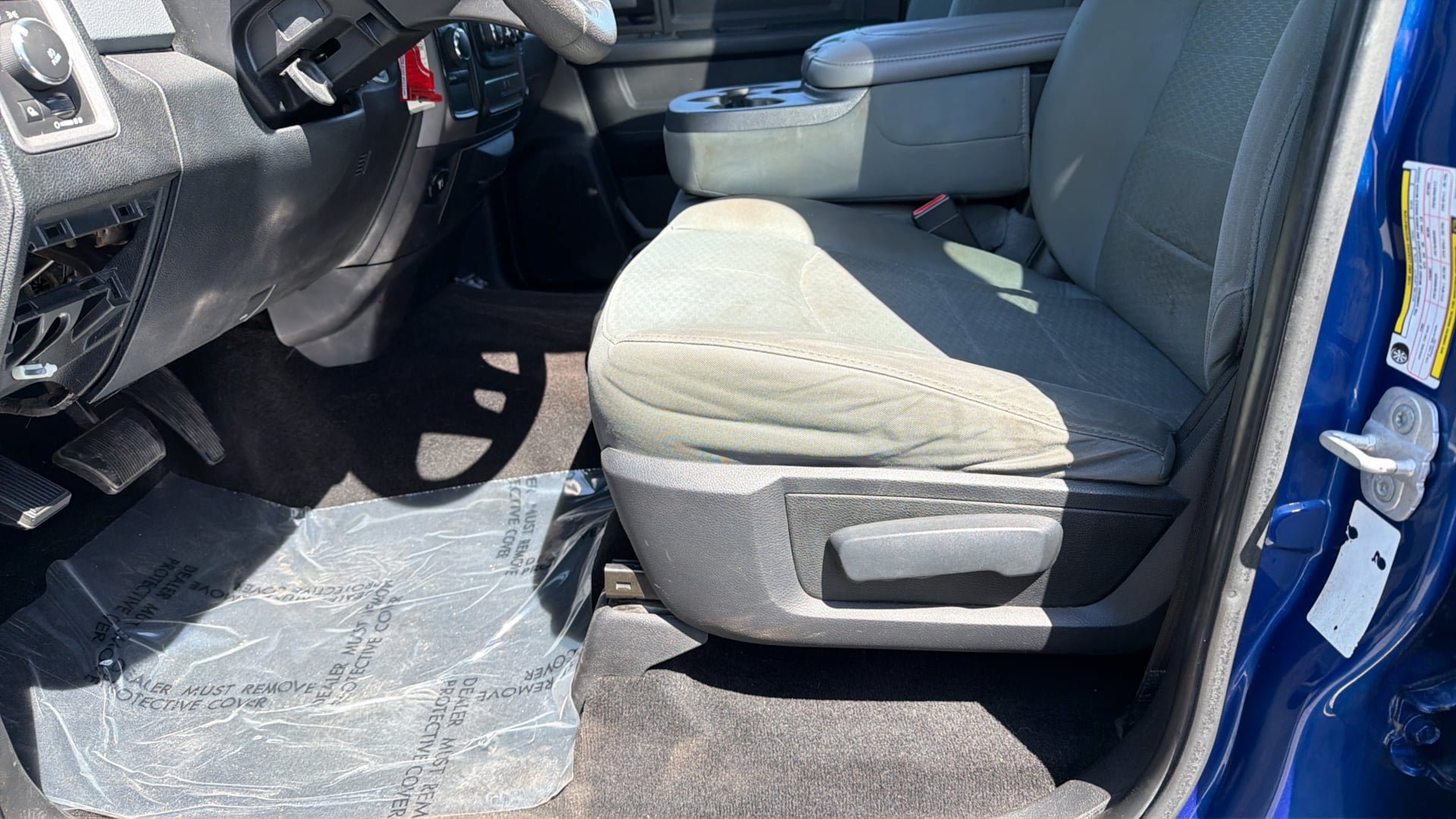 Used 2014 RAM 1500 Express AWD/4WD image 21