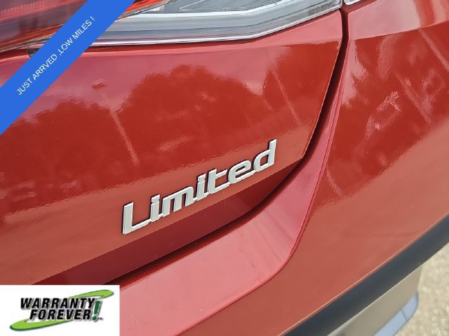 Used 2024 Hyundai Elantra Limited FWD image 6