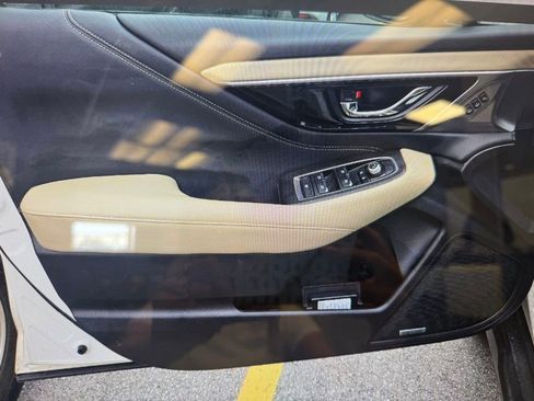 Used 2024 Subaru Outback Limited image 12