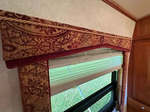 Used 2006 Ford E-450 and Econoline 450 280 Ford E450 image 29