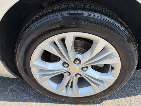 Used 2014 Chevrolet Impala LT FWD image 35