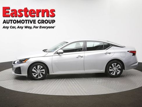 Used 2023 Nissan Altima 2.5 S FWD image 57