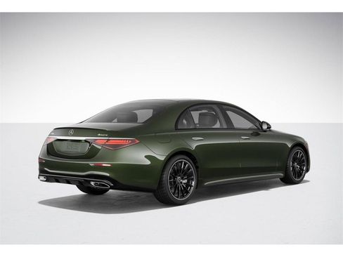 New 2025 Mercedes-Benz S 580 4MATIC Sedan image 21